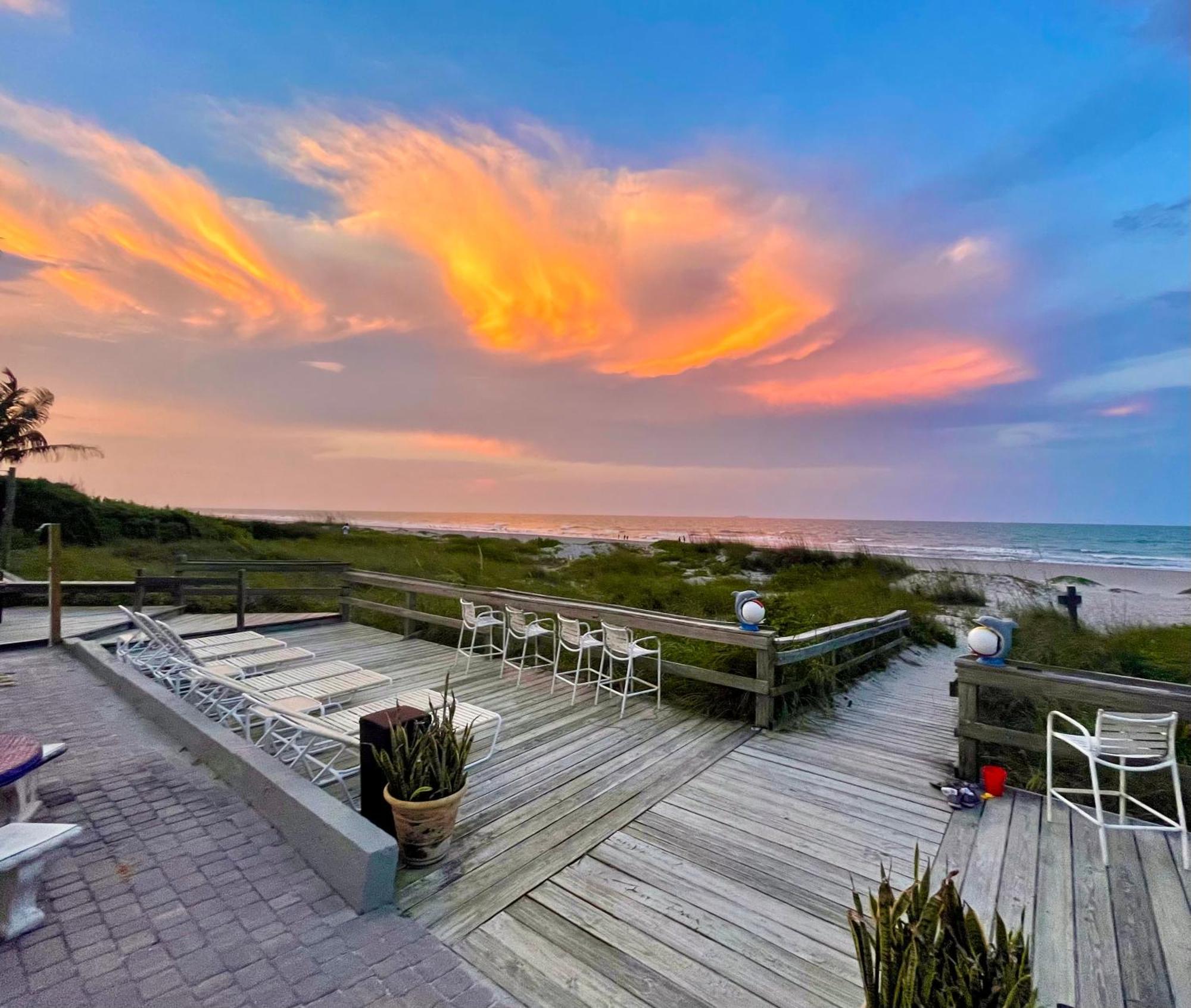 Surf Studio Beach Resort Cocoa Beach Εξωτερικό φωτογραφία
